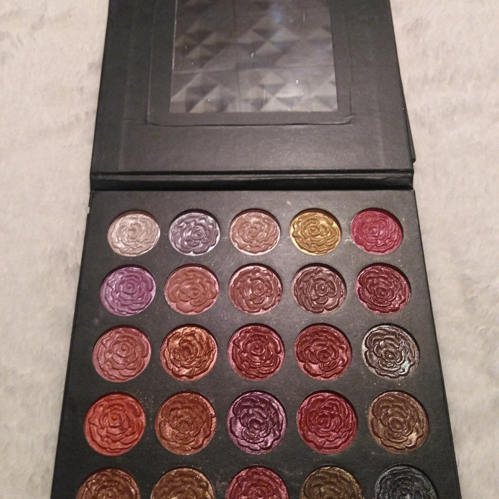 Eyeshadow palett